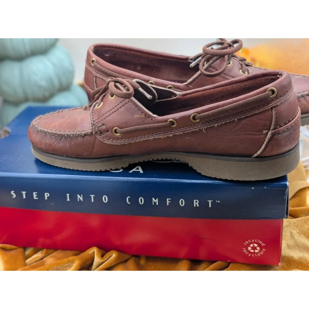 VTG Eastland Brown Leather Boat Shoes 10 M Deck Moccasins Vibram Sole 90s